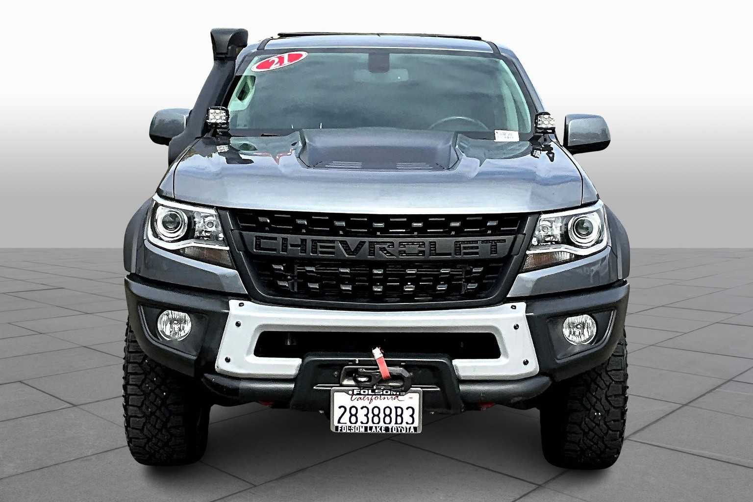 2021 Chevrolet Colorado ZR2 photo 2