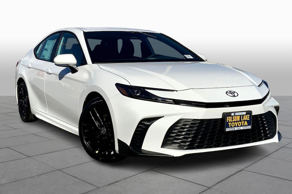 New 2026 Toyota Camry SE Sedan