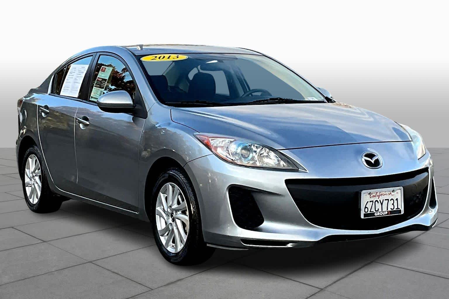 2013 Mazda Mazda3 Touring photo 2