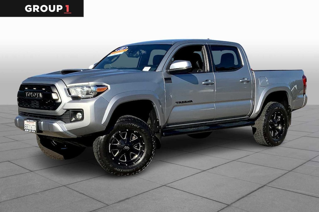 Used 2018 Toyota Tacoma TRD Sport Double Cab 5 Bed V6 4x2 AT (Natl) Double Cab 5 Bed V6 4x2 AT (Natl)