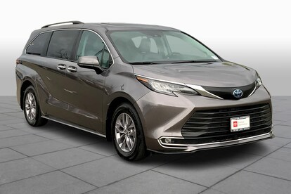 Used 2021 Toyota Sienna for Sale in Sacramento, CA