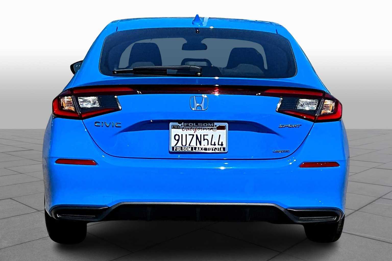 2025 Honda Civic Hatchback Hybrid Sport photo 4