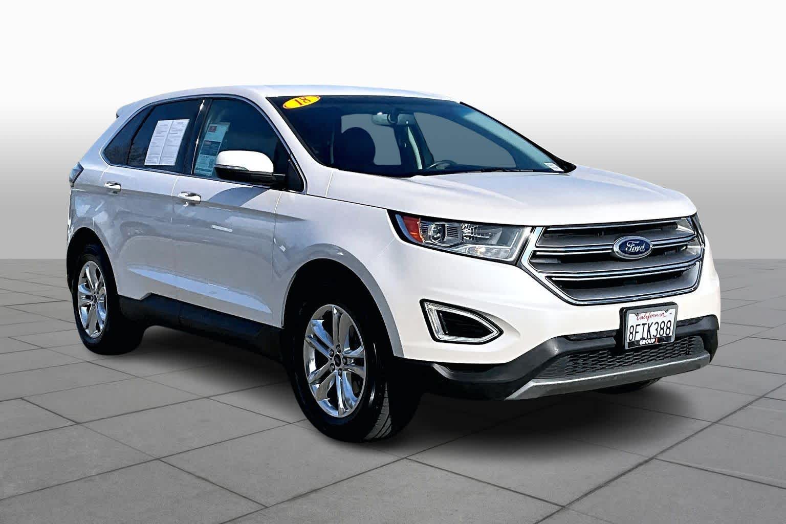 2018 Ford Edge SEL photo 2