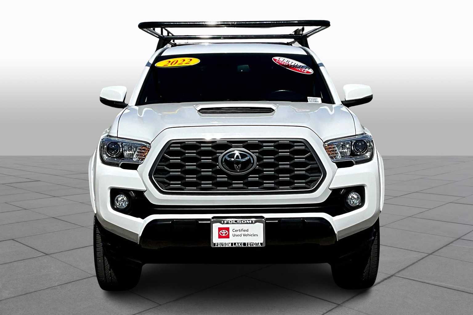 2022 Toyota Tacoma TRD Sport Double Cab V6 photo 3