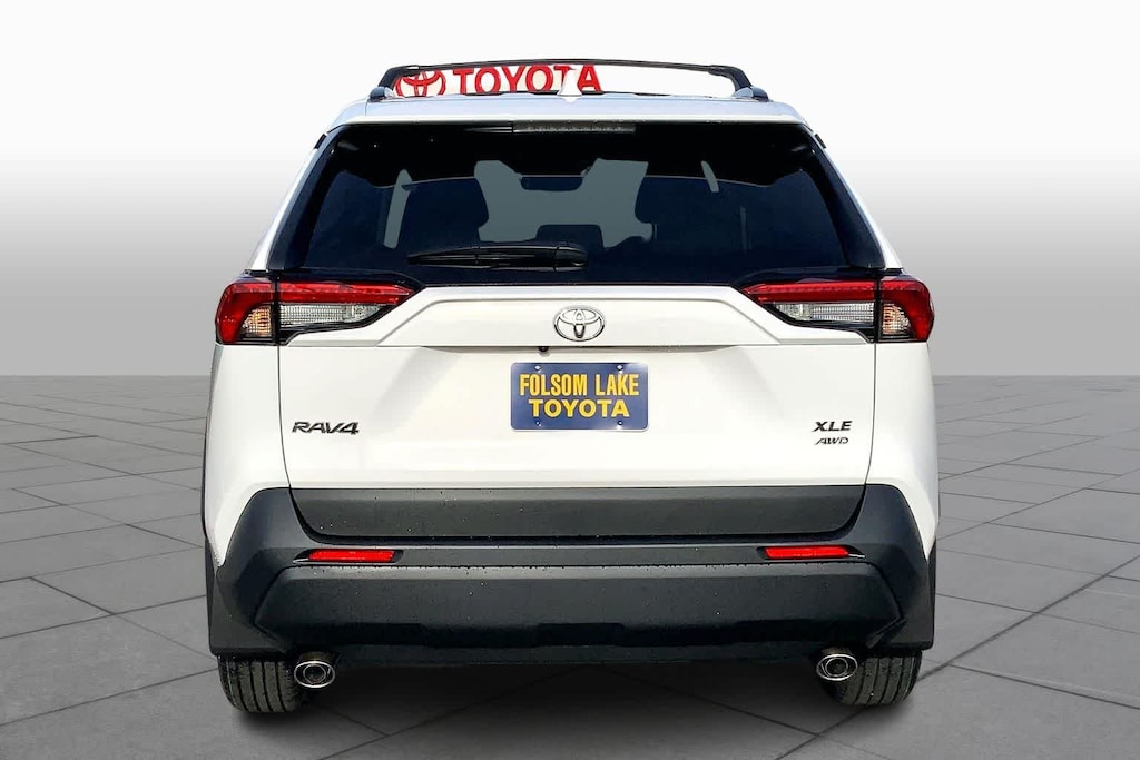 New 2025 Toyota RAV4 XLE SUV