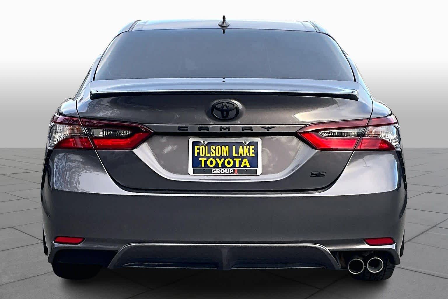 2023 Toyota Camry SE photo 4