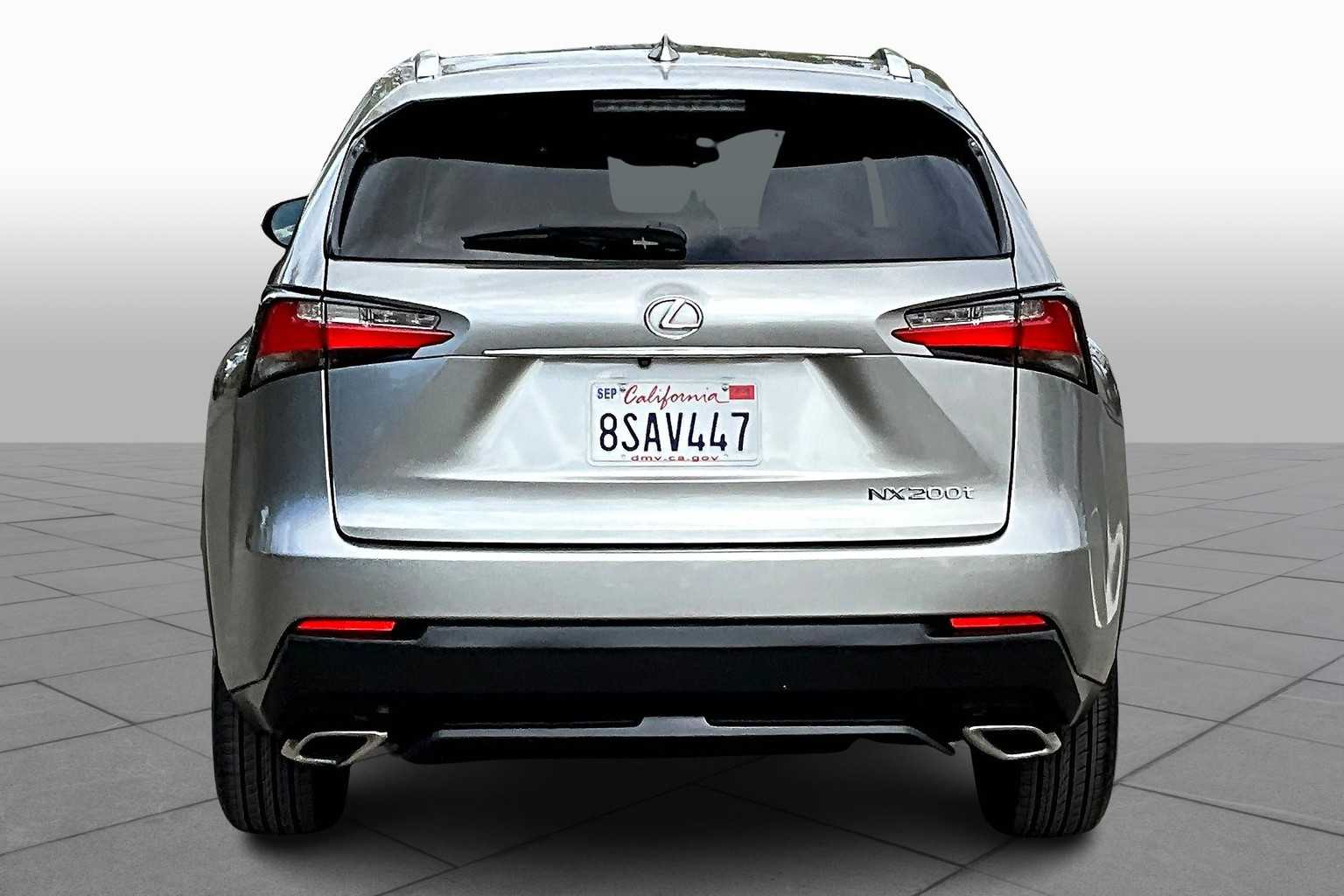 2016 Lexus NX 200t Luxury photo 4