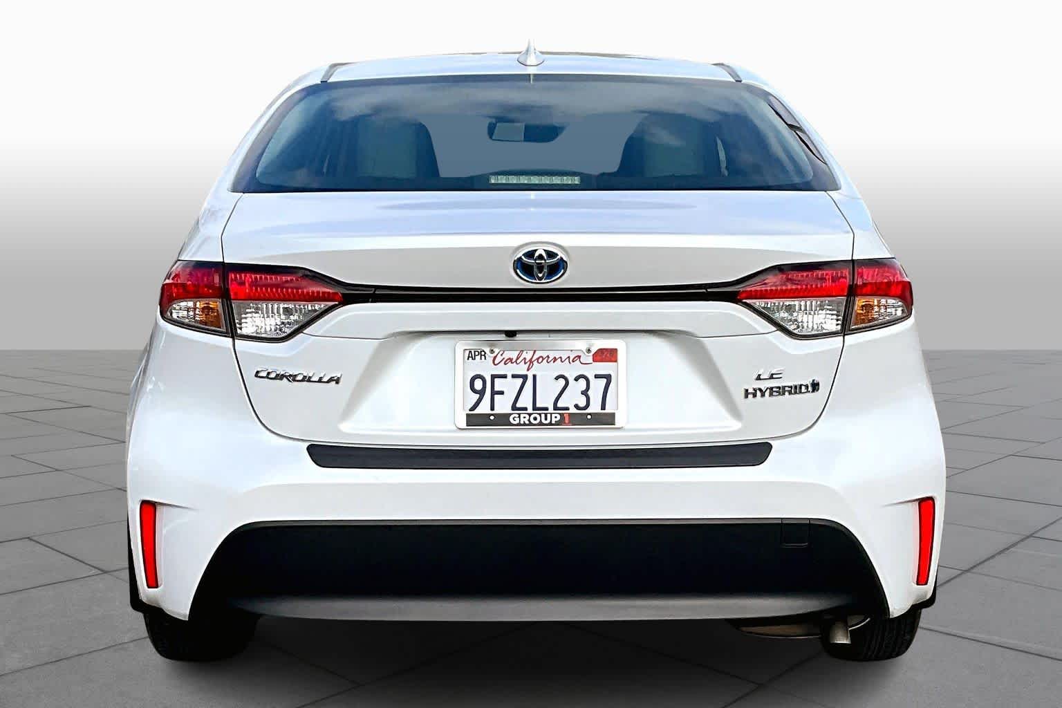 2023 Toyota Corolla SE XLE photo 4