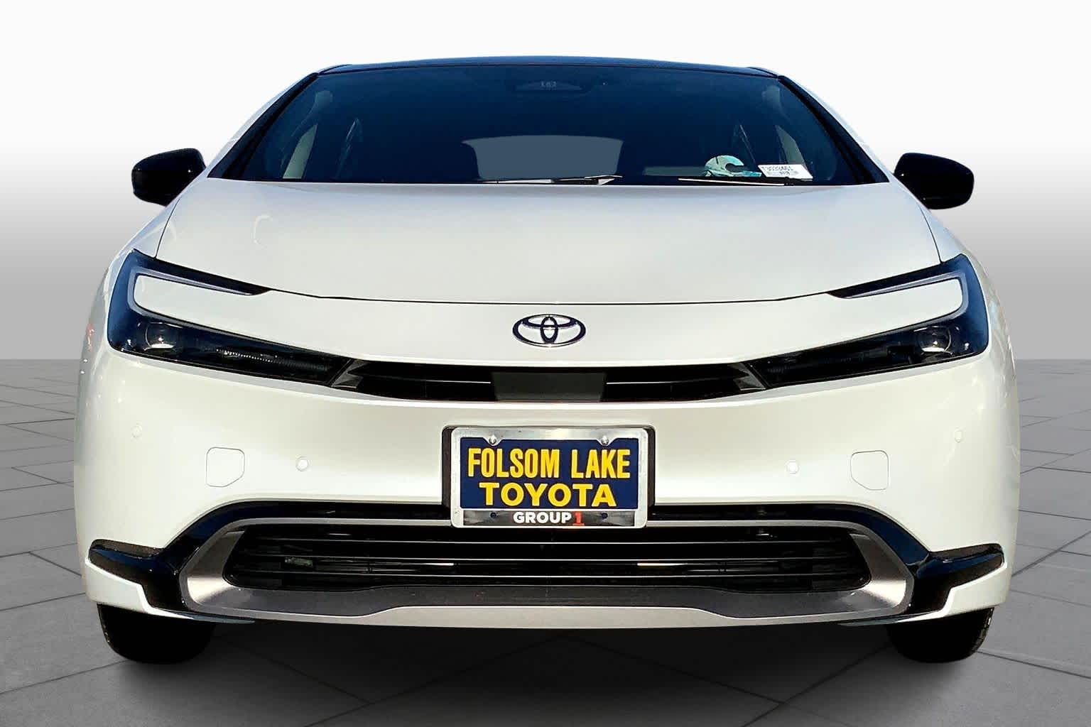 2026 Toyota Prius Limited photo 3