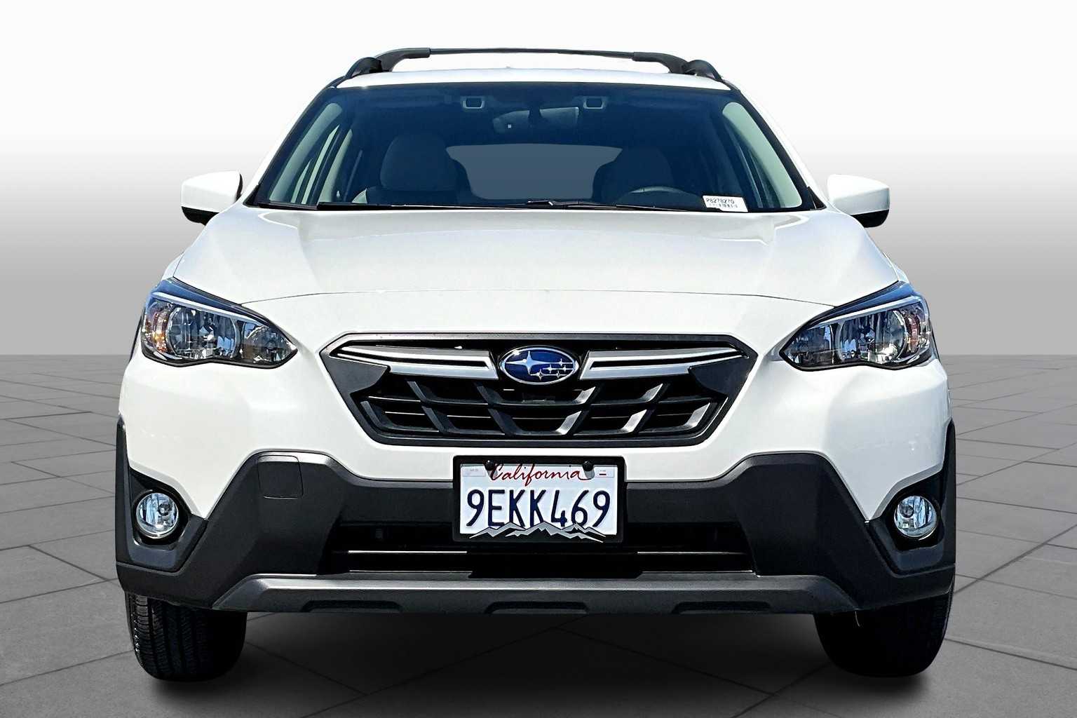 2023 Subaru Crosstrek Premium photo 3