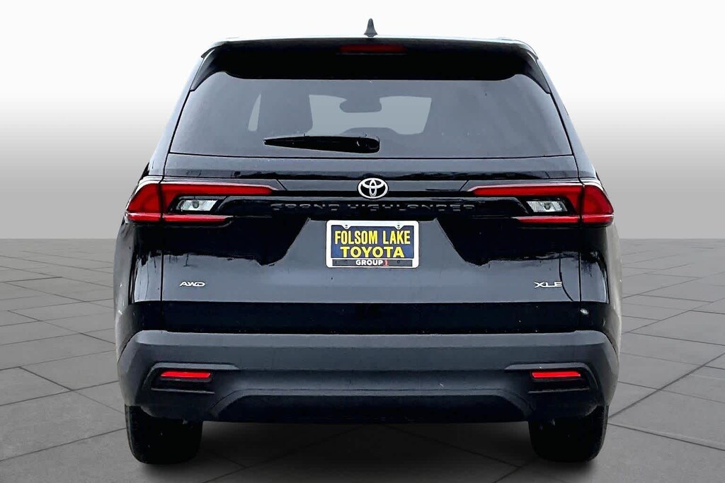 Used 2025 Toyota Grand Highlander XLE AWD (Natl)