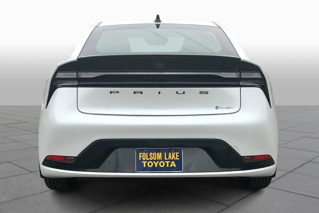 New 2026 Toyota Prius Plug-In Hybrid XSE Hatchback