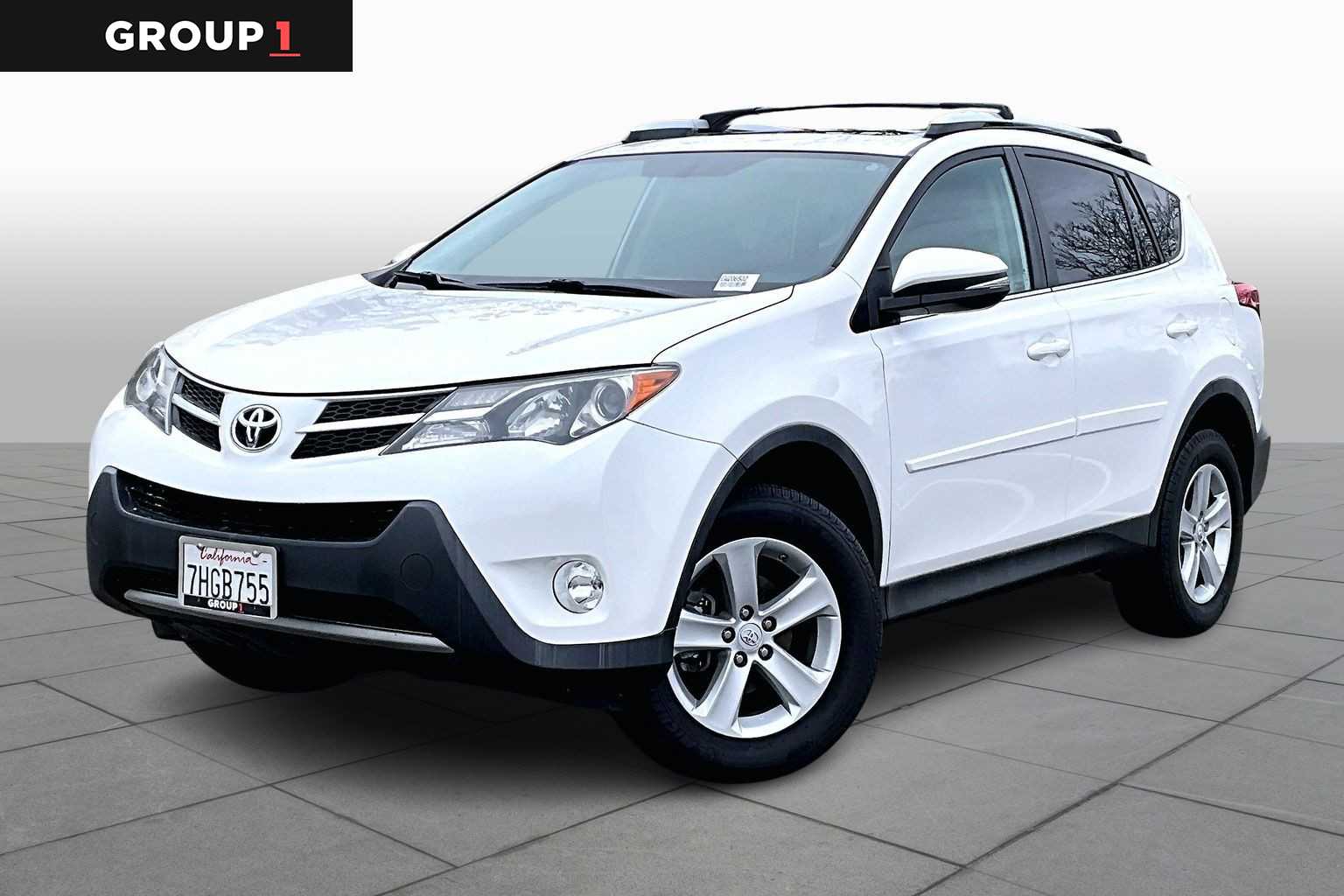 2014 Toyota RAV4 XLE's photo