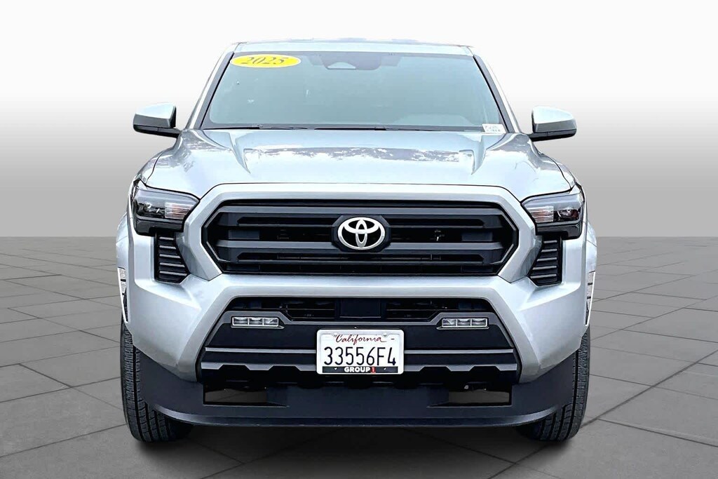 Used 2025 Toyota Tacoma SR5 Double Cab 5 Bed AT (Natl) Double Cab 5 Bed AT (Natl)