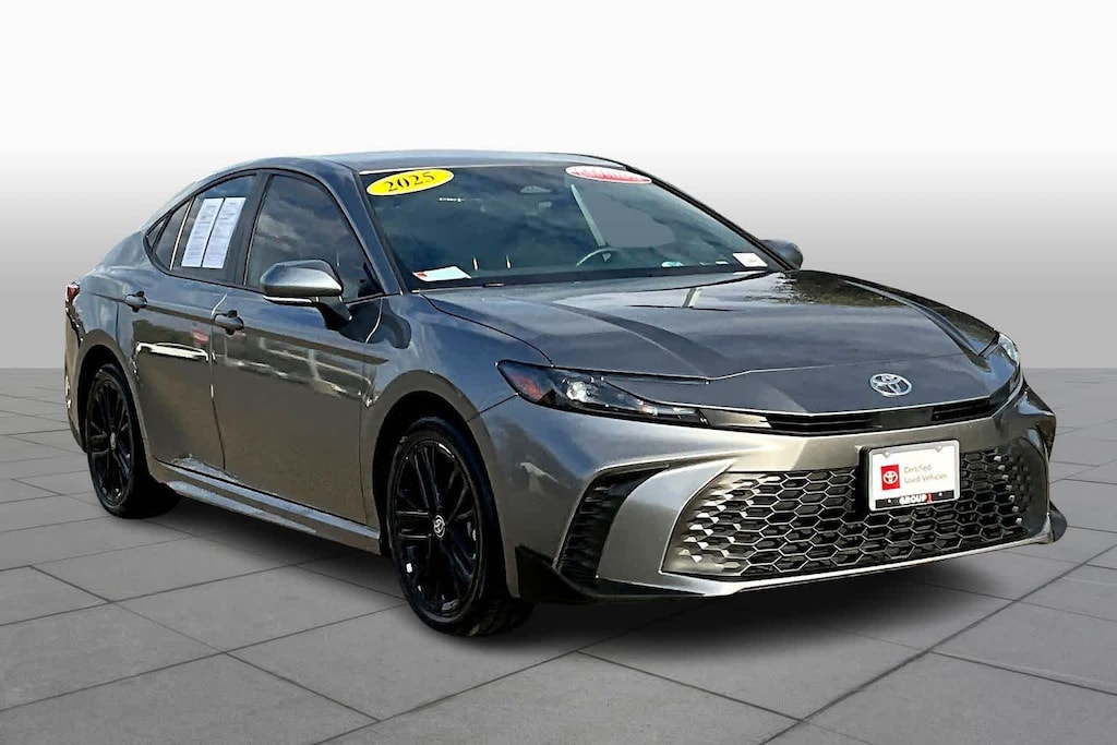 Certified 2025 Toyota Camry SE AWD (Natl)