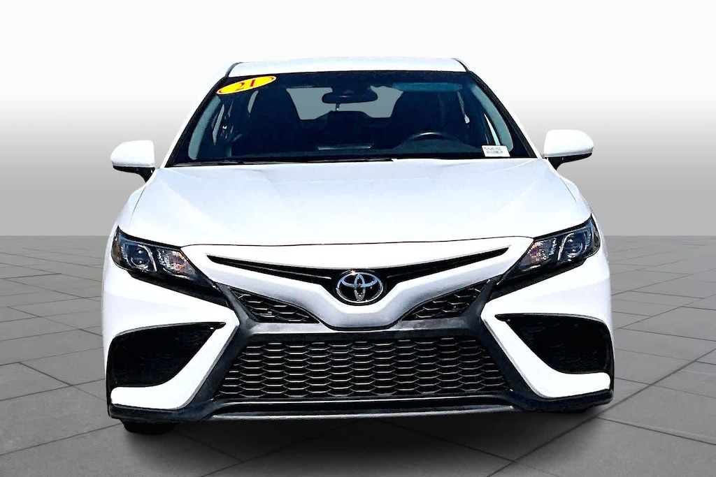 Certified 2021 Toyota Camry SE Auto (Natl)