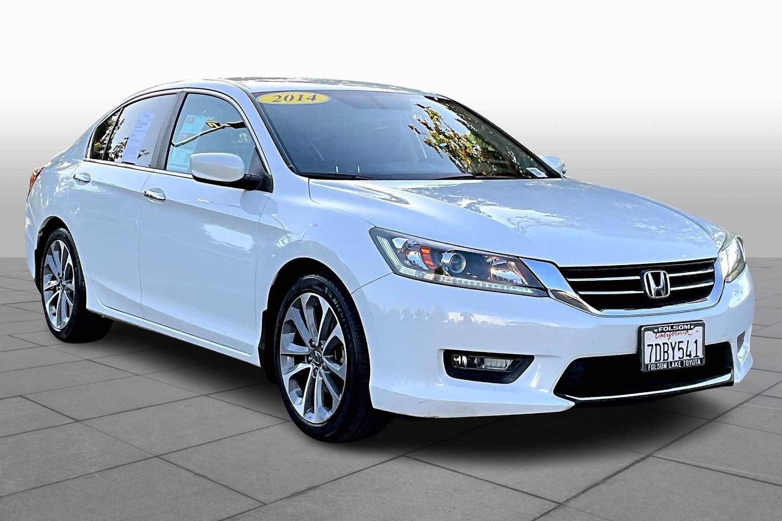 2014 Honda Accord Sport photo 2