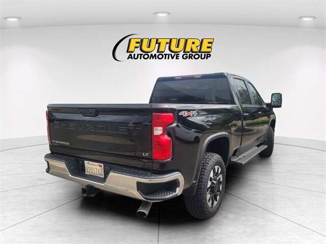 2020 Chevrolet Silverado 2500HD LT photo 4