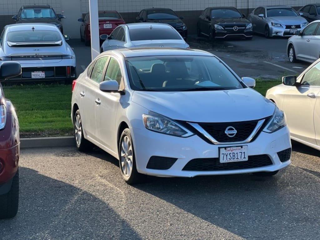 Used 2017 Nissan Sentra SV Sedan
