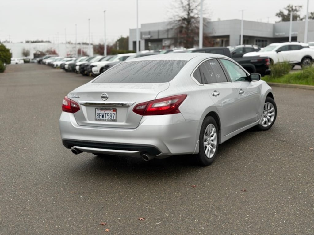 Used 2018 Nissan Altima 2.5 SR Sedan