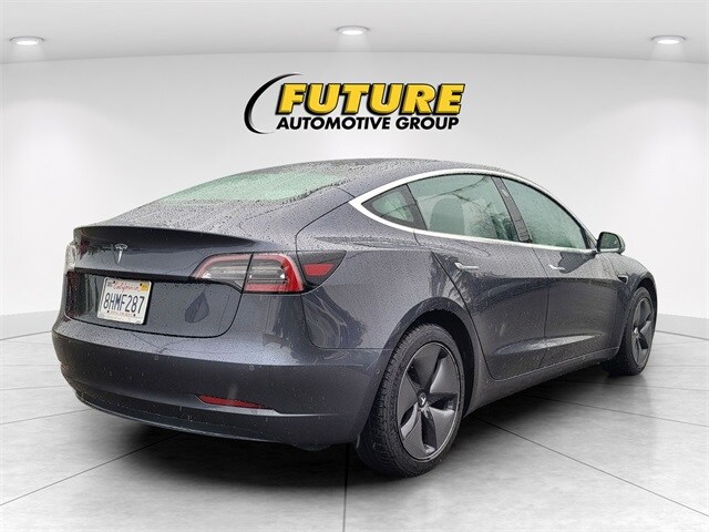 2018 Tesla Model 3 Long Range photo 3