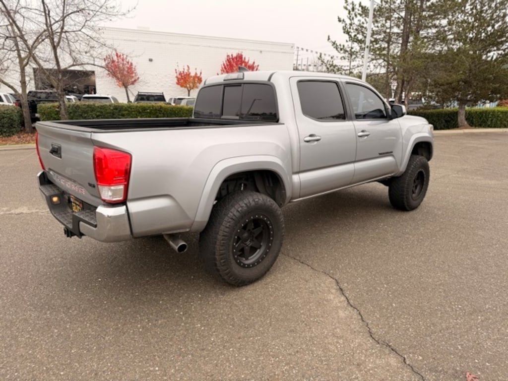 Used 2017 Toyota Tacoma SR5 V6 Truck Double Cab