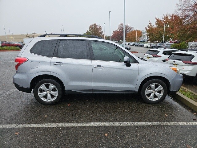 2014 Subaru Forester 2.5i Limited photo 2
