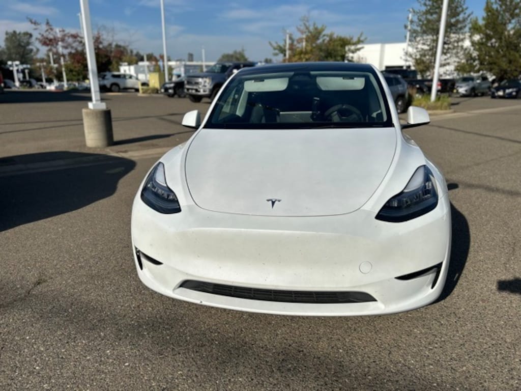Used 2023 Tesla Model Y Long Range SUV