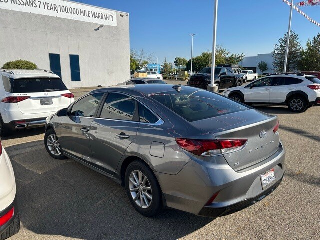 2018 Hyundai Sonata SE photo 3