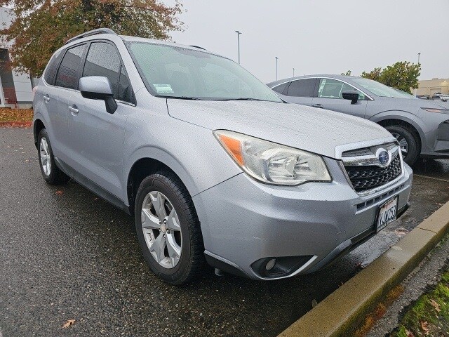2014 Subaru Forester 2.5i Limited photo 2