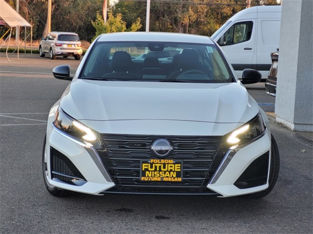New 2025 Nissan Altima S Sedan