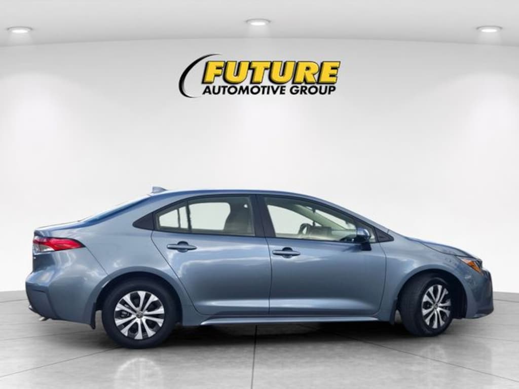 Used 2022 Toyota Corolla Hybrid LE Sedan