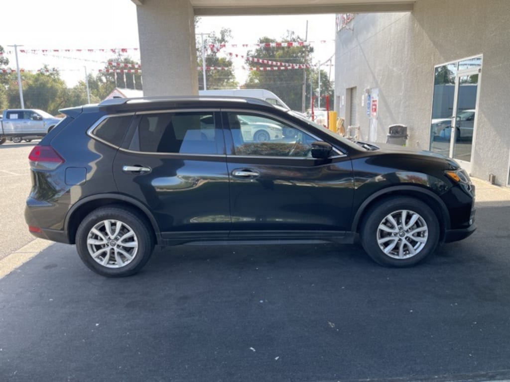 Used 2019 Nissan Rogue SV SUV