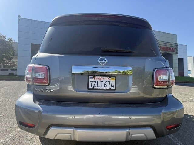 2017 Nissan Armada SV photo 2