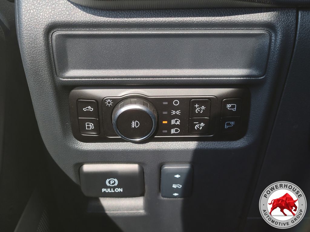 2025 Ford F-150 Lariat - Photo 27