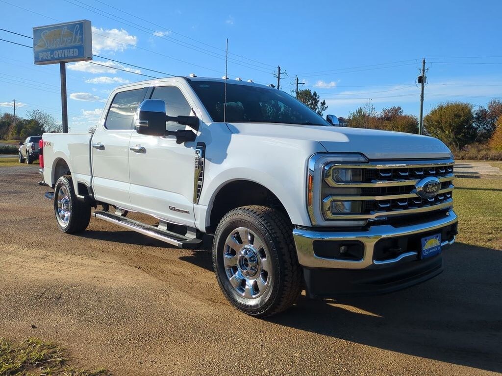 New 2026 Ford F-250SD Lariat Truck