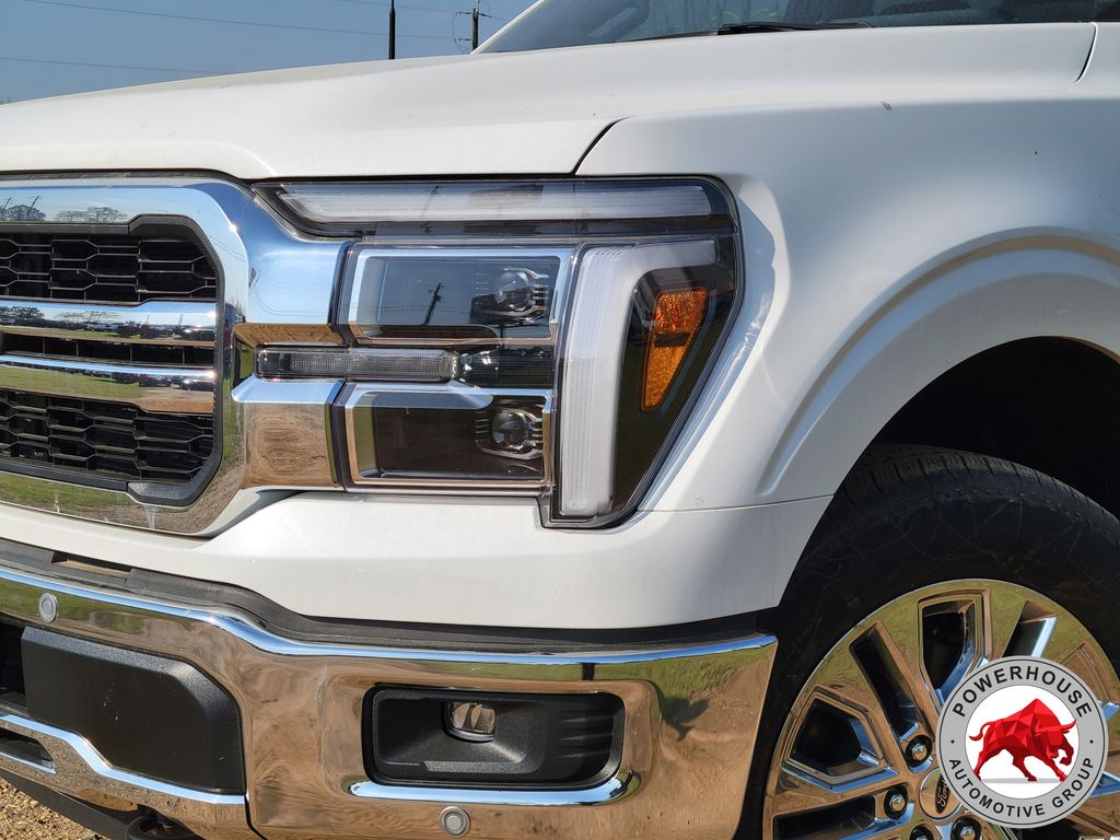 2025 Ford F-150 Lariat - Photo 11