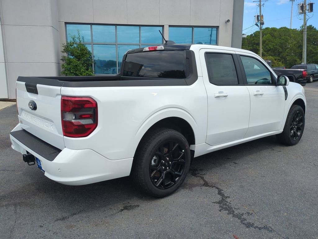 New 2025 Ford Maverick Lobo Standard Truck