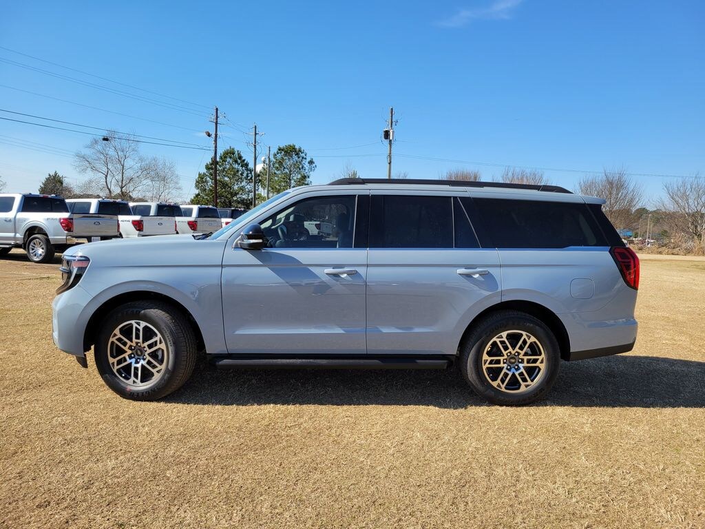 New 2026 Ford Expedition Active SUV