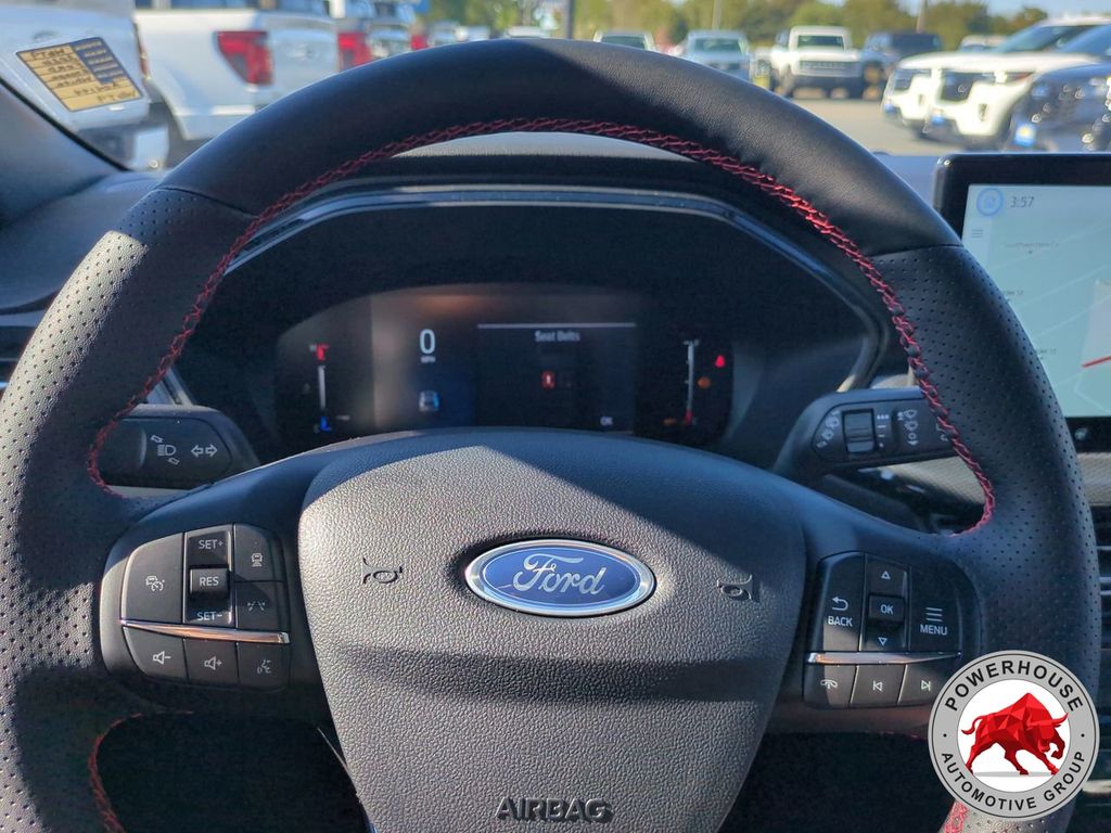 2026 Ford Escape ST-Line - Photo 32