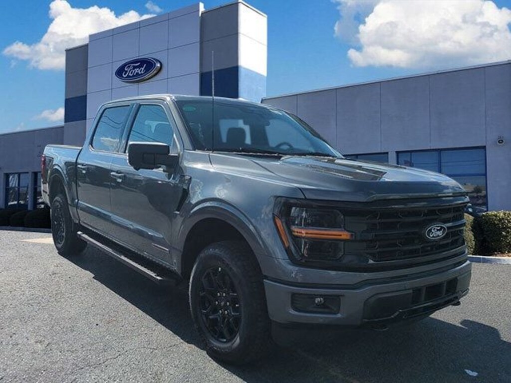 New 2025 Ford F-150 XLT Truck