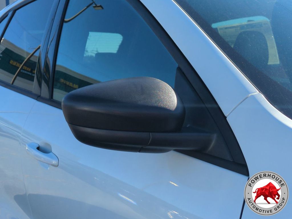 2026 Ford Escape ST-Line - Photo 12