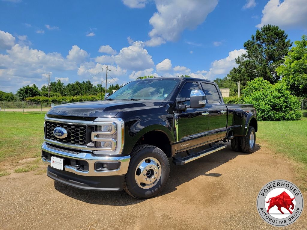 New 2026 Ford F-350SD Lariat Truck