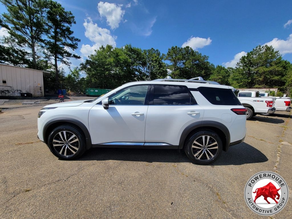 Used 2025 Nissan Pathfinder Platinum SUV