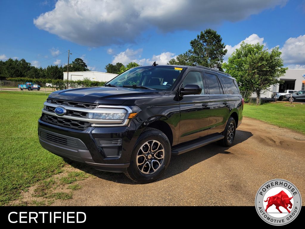 2024 Ford Expedition XLT MAX's photo