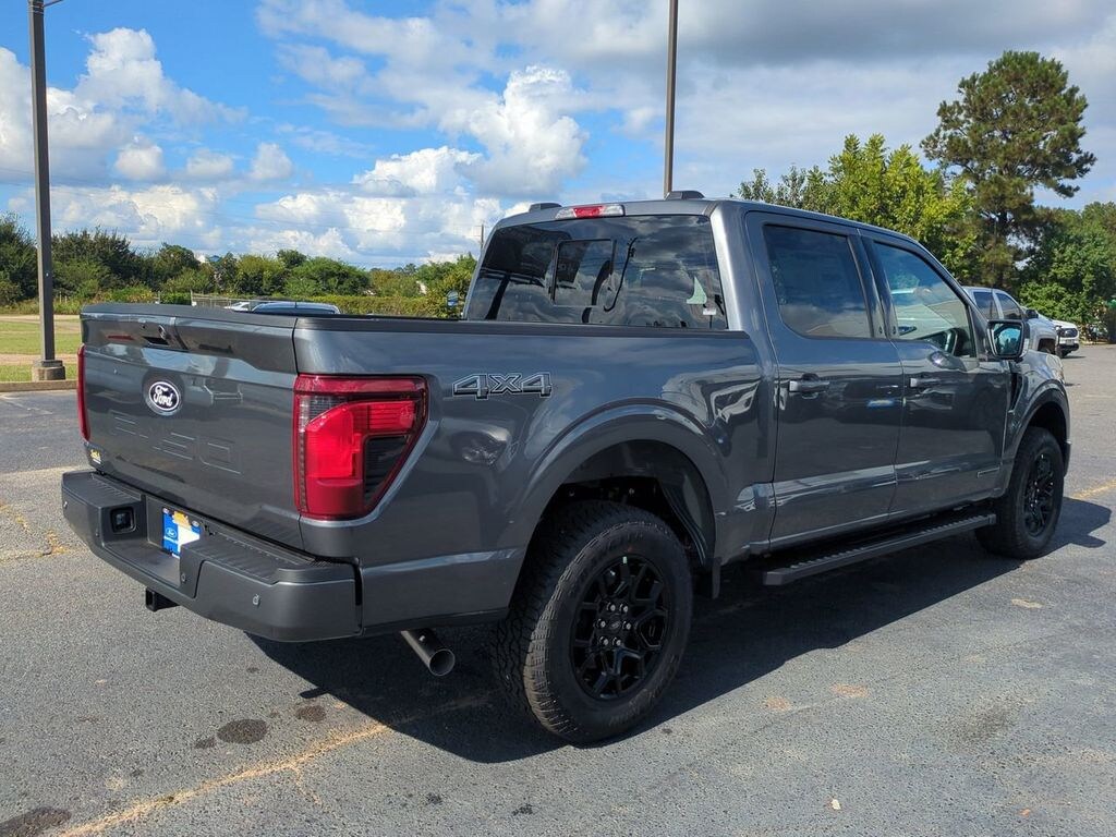 New 2025 Ford F-150 XLT Truck
