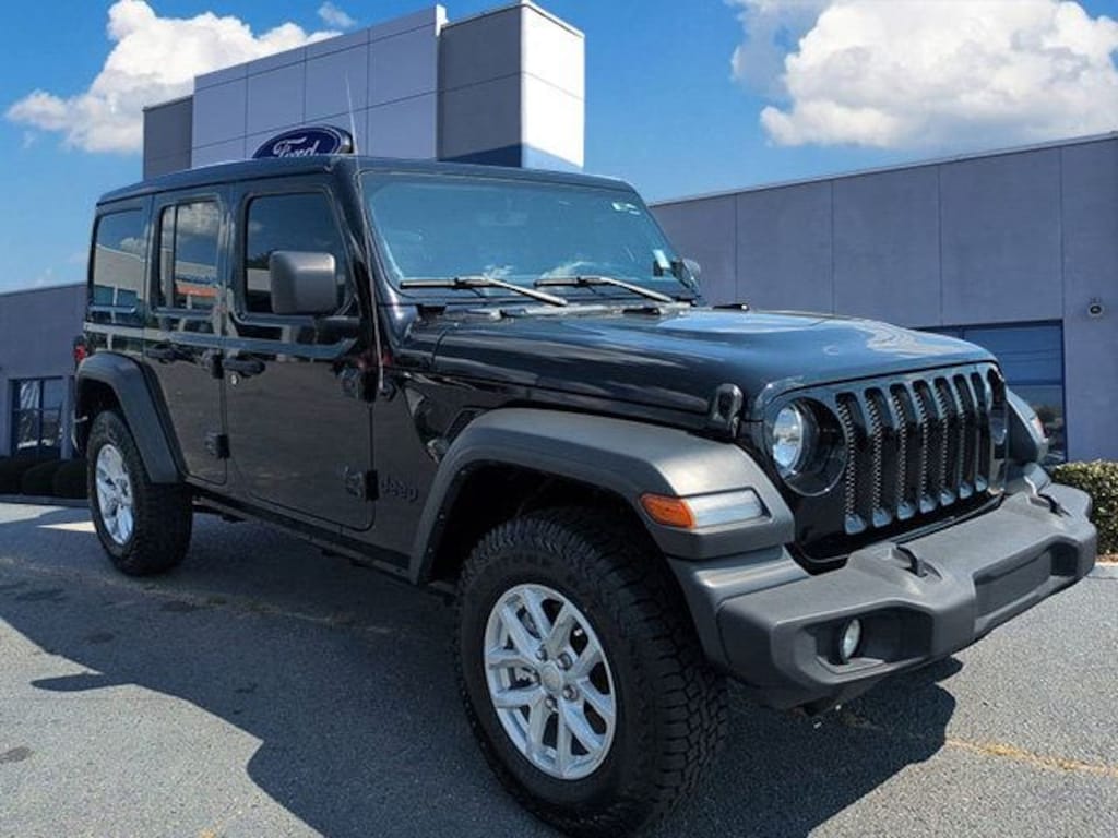 Used 2023 Jeep Wrangler Sport S SUV