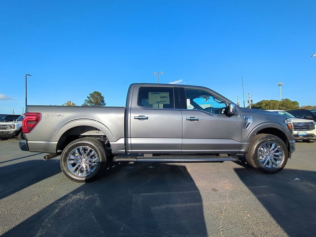 New 2025 Ford F-150 Lariat Truck