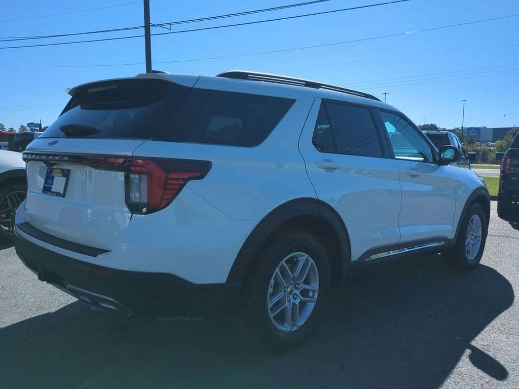 New 2025 Ford Explorer Active SUV