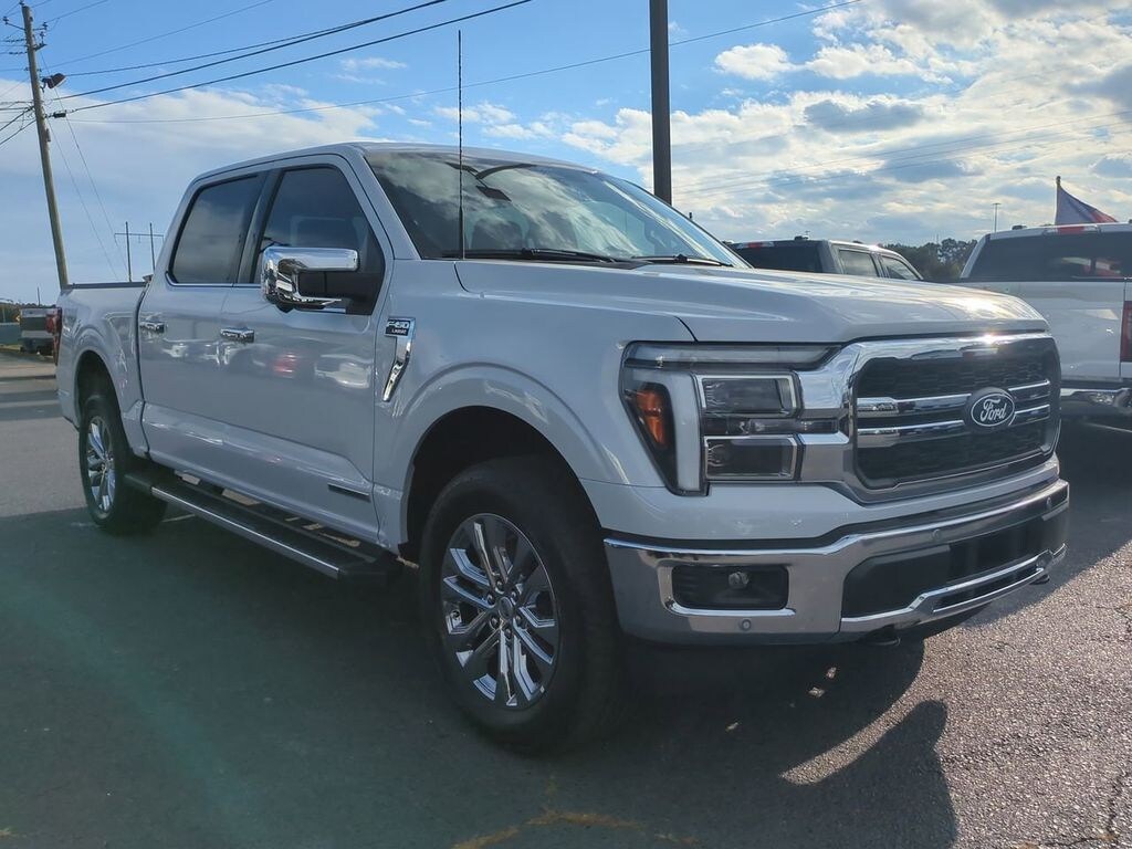 New 2025 Ford F-150 Lariat Truck
